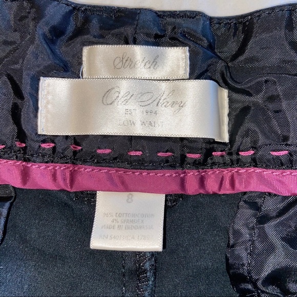 Old Navy Stretch Low Waist Shorts - Picture 4 of 6